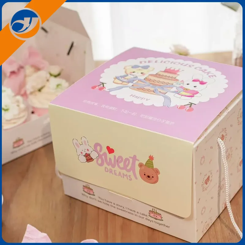 Cutie cadou pentru tort