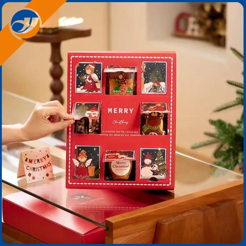 Cutie oarbă pentru cadouri de Crăciun din hârtie